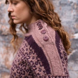 KINDRED KNITS: PATTERNS FROM MY ESTONIAN FAMILY ARCHIVES by ALEKS BYRD