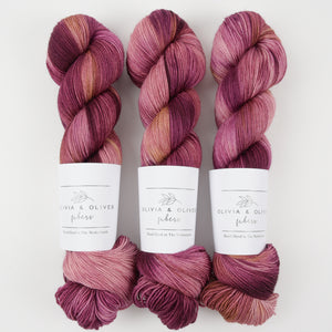 OLIVIA BFL - BERRY COBBLER