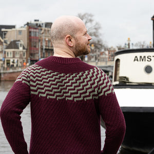 CONTRAST BLAST SWEATER - FLYING CHESTNUTS