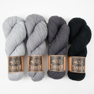 GEOGRADIENT BLANKET - GREY GRADIENT