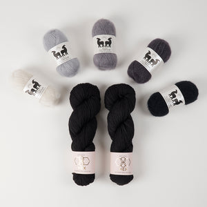 GLOW ALONG 2026 - GLOWING GREY