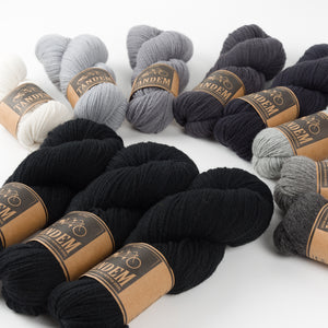 WESTKNITS KIT - GREY BLANKET
