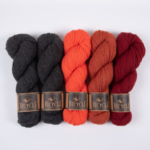 West Wool MOUSE BERRY Merino wool Fingering Quick Kits
