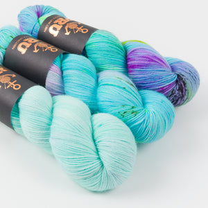 IRIDESCENT BEACHWEAR