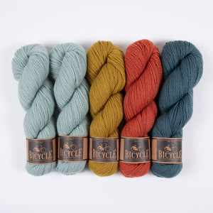 West Wool WESTKNITS KIT - KARDEMUMMA SEA Merino wool Fingering blue yellow orange Westknits Kits