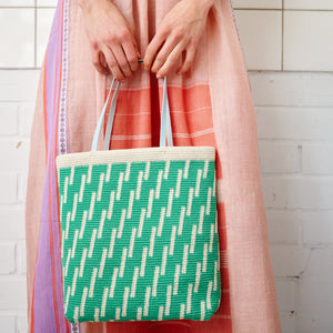 LAINE LET'S CROCHET!