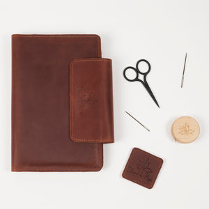 NOTIONS CLUTCH - WHISKEY FOLDING NOTIONS ORGANISER