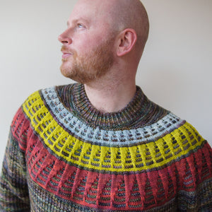 PAINTING TRIANGLES SWEATER - NEW GLASSES