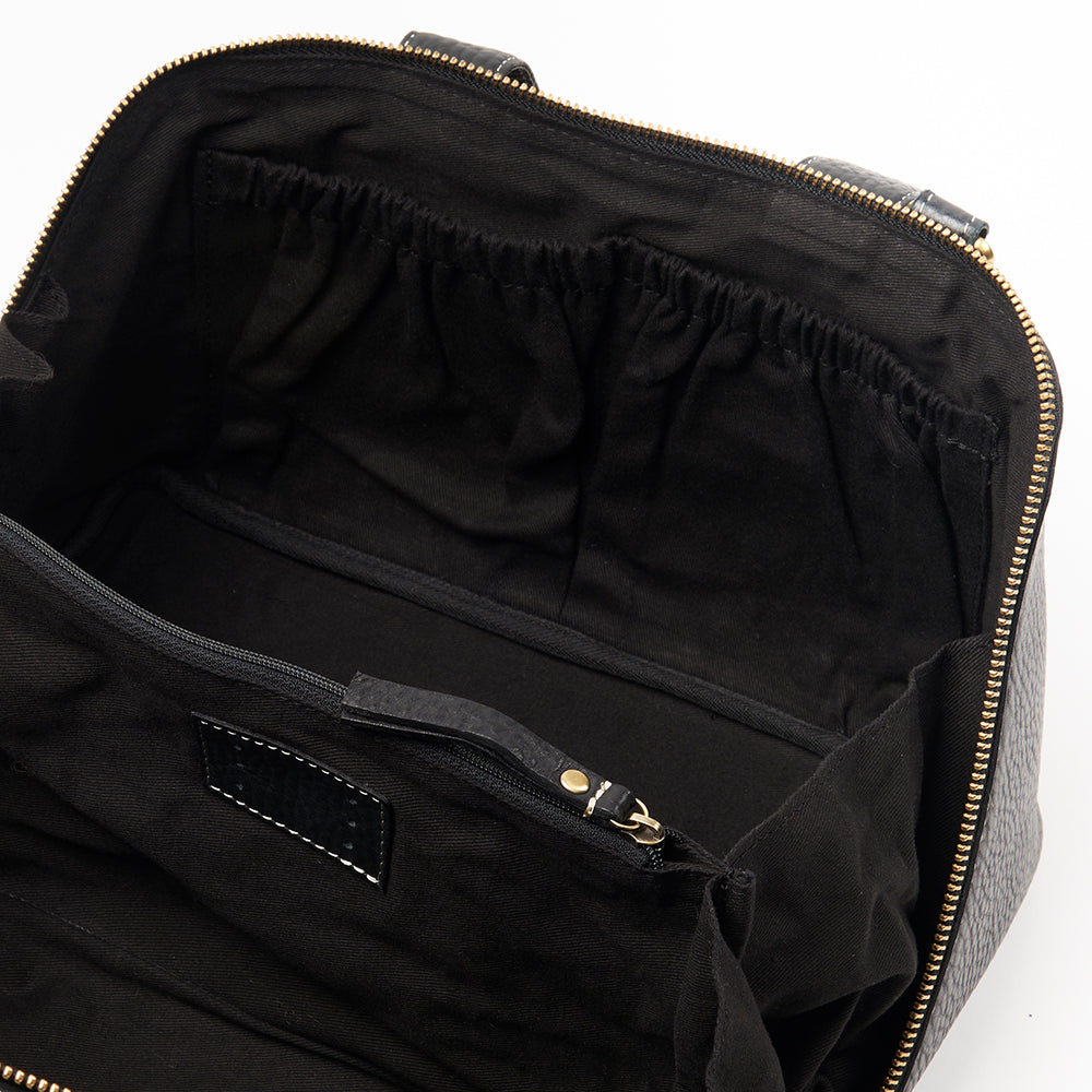 PROJECT 39 - BLACK PEBBLE - CROSSBODY PROJECT ORGANISER