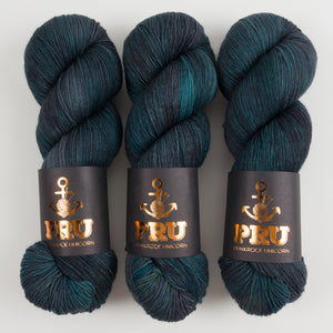 WINDSCHIEF SHAWL - PACIFIC