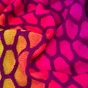 BIG HONEYCOMBS - IZABELLA'S FLOWERS