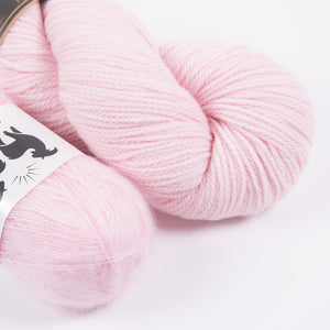 POWDER MOHAIR MATCH FOUR DK