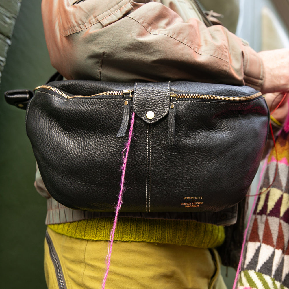 PROJECT 96 - BLACK PEBBLE - LARGE BELT BAG