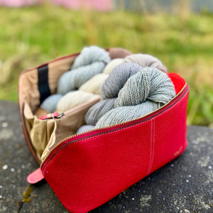 PROJECT 9 - RED ROSE - SMALL PROJECT ORGANISER