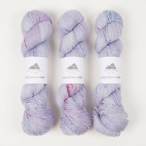 SINGLE MERINO - RAIN DROP ON THE NIGHT WINDOW