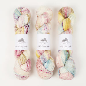 SINGLE MERINO - WINDFLOWERS ON THE PLATEAU