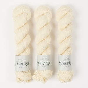 SYSLERIGET SINGLES - UNDYED