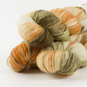 SINGLE MERINO - A DOORWAY IN THE DESERT