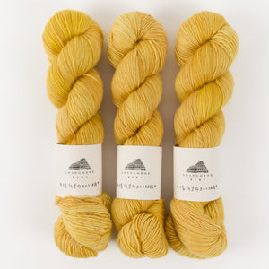 SINGLE MERINO - A NEWBORN DUCKLING