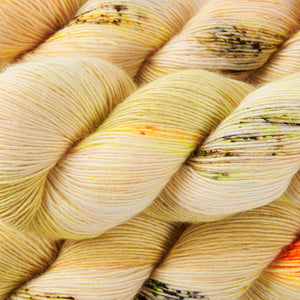 SKINNY SINGLES - LIGHTNING BUG