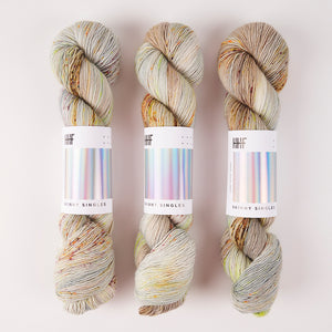 SKINNY SINGLES - SOLITUDE