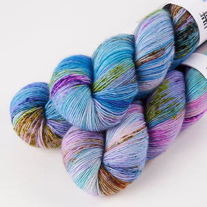 SKINNY SINGLES - SPRING BREAK