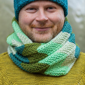 Westknits WESTKNITS SAMPLE - RETRO CHEVRON COWL Samples