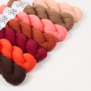 WESTKNITS KIT - MARMALADE BISCUIT