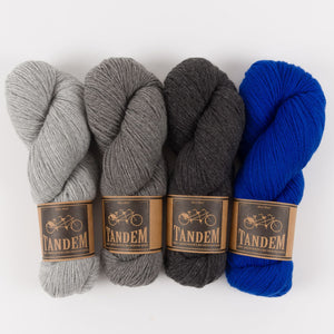 West Wool SLIPSTRAVAGANZA BLANKET - ROYAL BLANKET Merino wool DK grey blue Westknits Kits