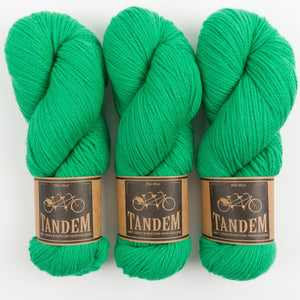 West Wool WESTKNITS KIT - GRASS GREEN DK QUAD Merino wool DK green Westknits Kits