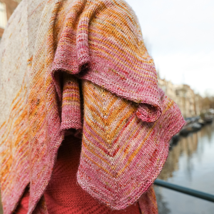 WESTKNITS NO. 5 SILKY SHAWLS