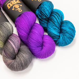 WESTKNITS KIT - CLEMATIS ICE