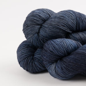 MALABRIGO SOCK - CIRRUS GREY