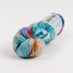 DASHING SASSY - SURFING