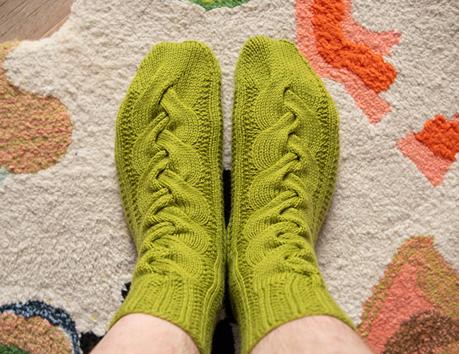 BILLOWING BRAID SOCKS