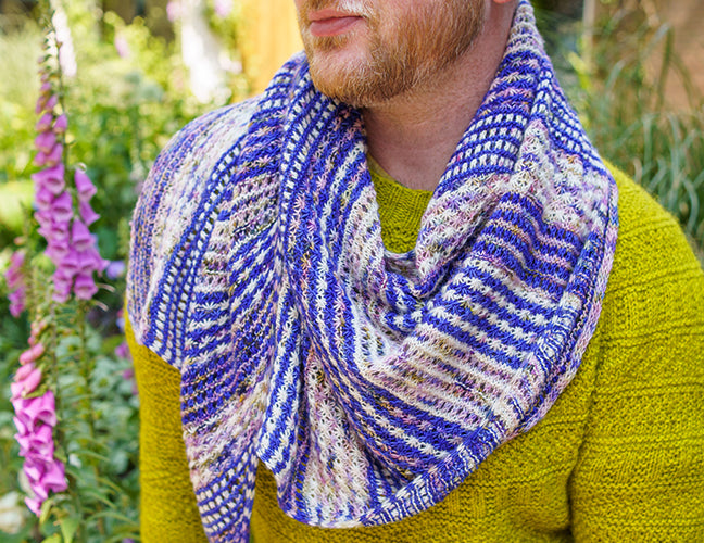 FROLICKING FIELD SHAWL