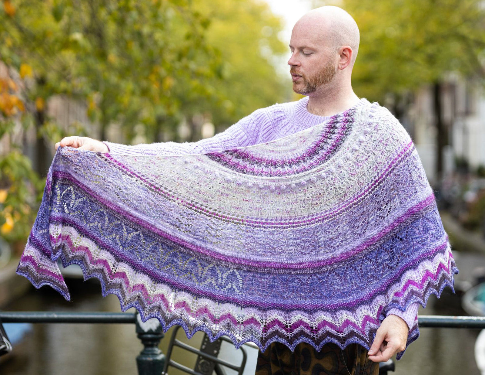 GLOWHAIR FROST SHAWL
