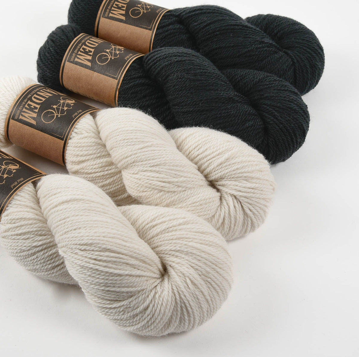 WESTKNITS KIT - PIANO KEYS