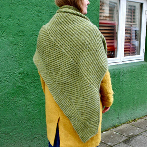 WESTKNITS SAMPLE - GREYKJAVIK SHAWL