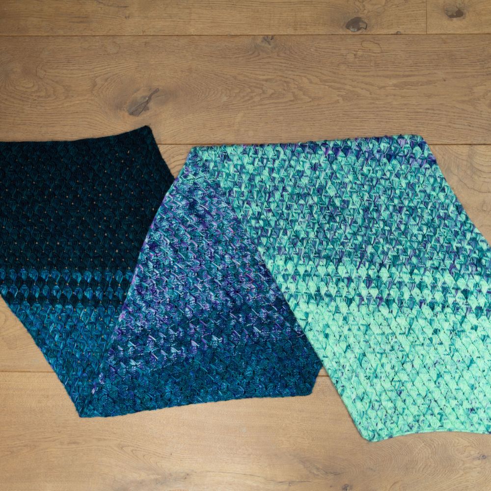 WESTKNITS SAMPLE - TREASURE TROVE WRAP