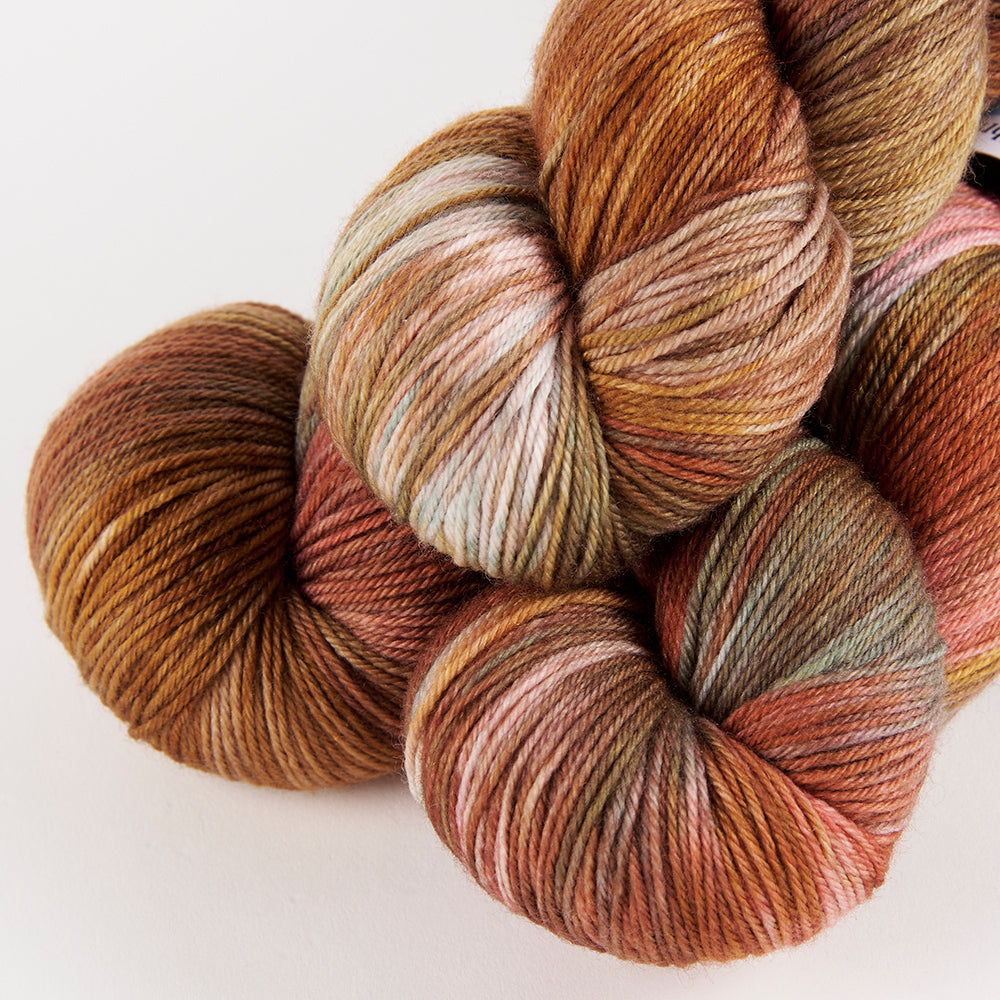 4PLY SOCK - SUSURROUS