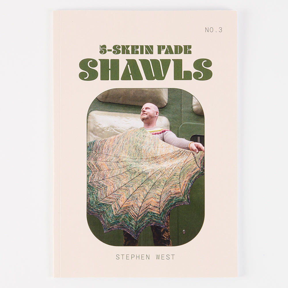 さ*さ様 The Book of Shawls WESTKNITS NO. 3 FIVE-SKEIN FADE SHAWLS – Stephen & Penelope