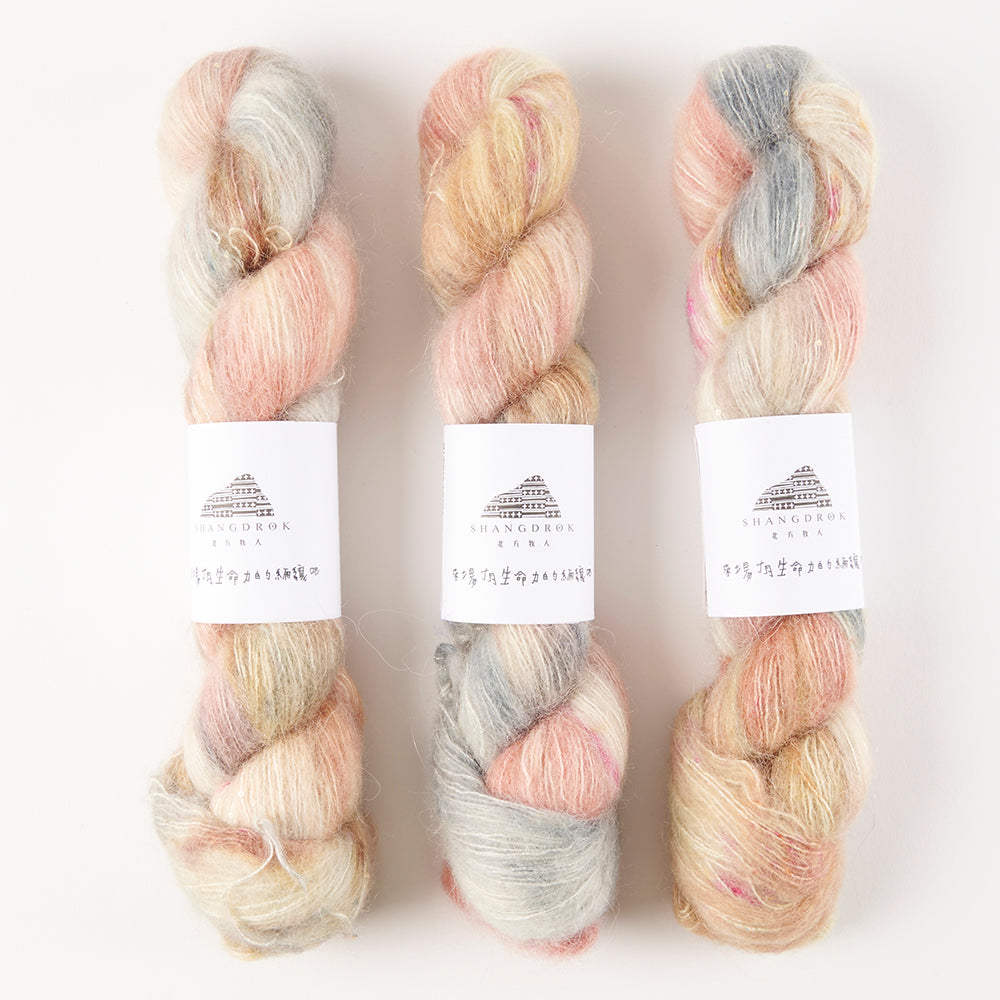 Alpaca Shimmer Lace - When The Coral Blooms Again