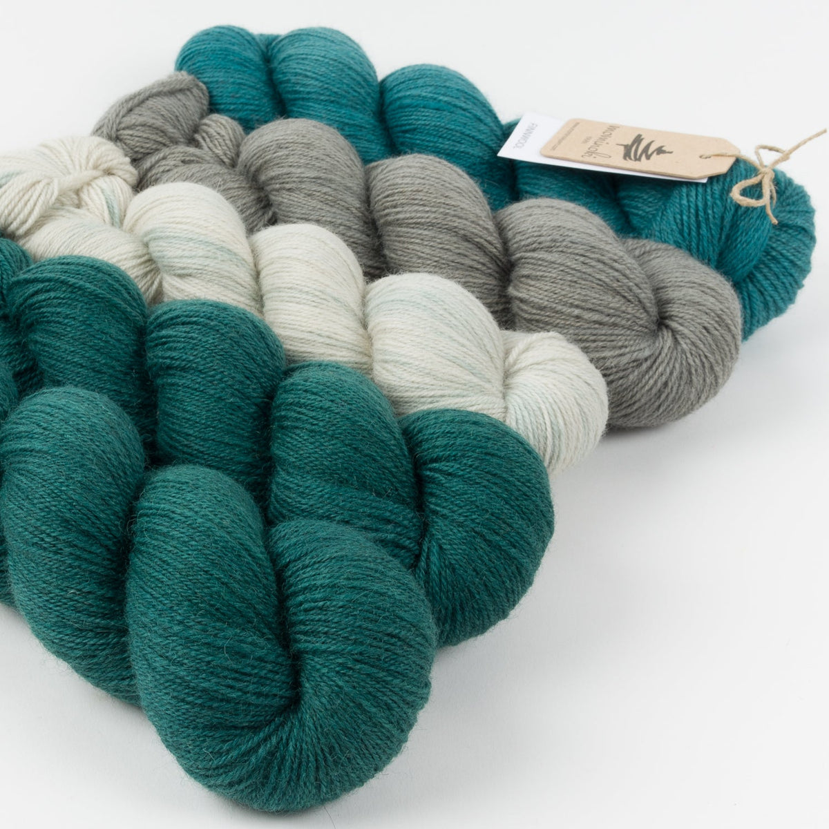 WESTKNITS KIT - ASHY EVERGREEN
