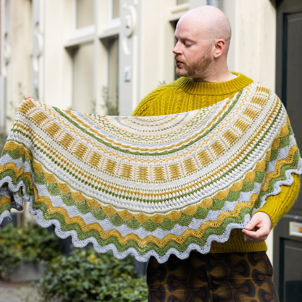 ACHIEVEMENT BADGE SHAWL PATTERN