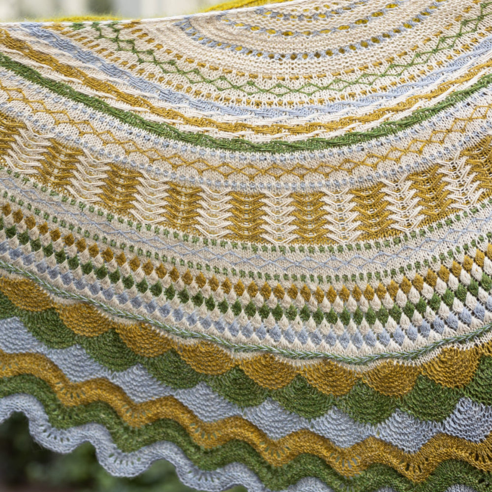 ACHIEVEMENT BADGE SHAWL PATTERN
