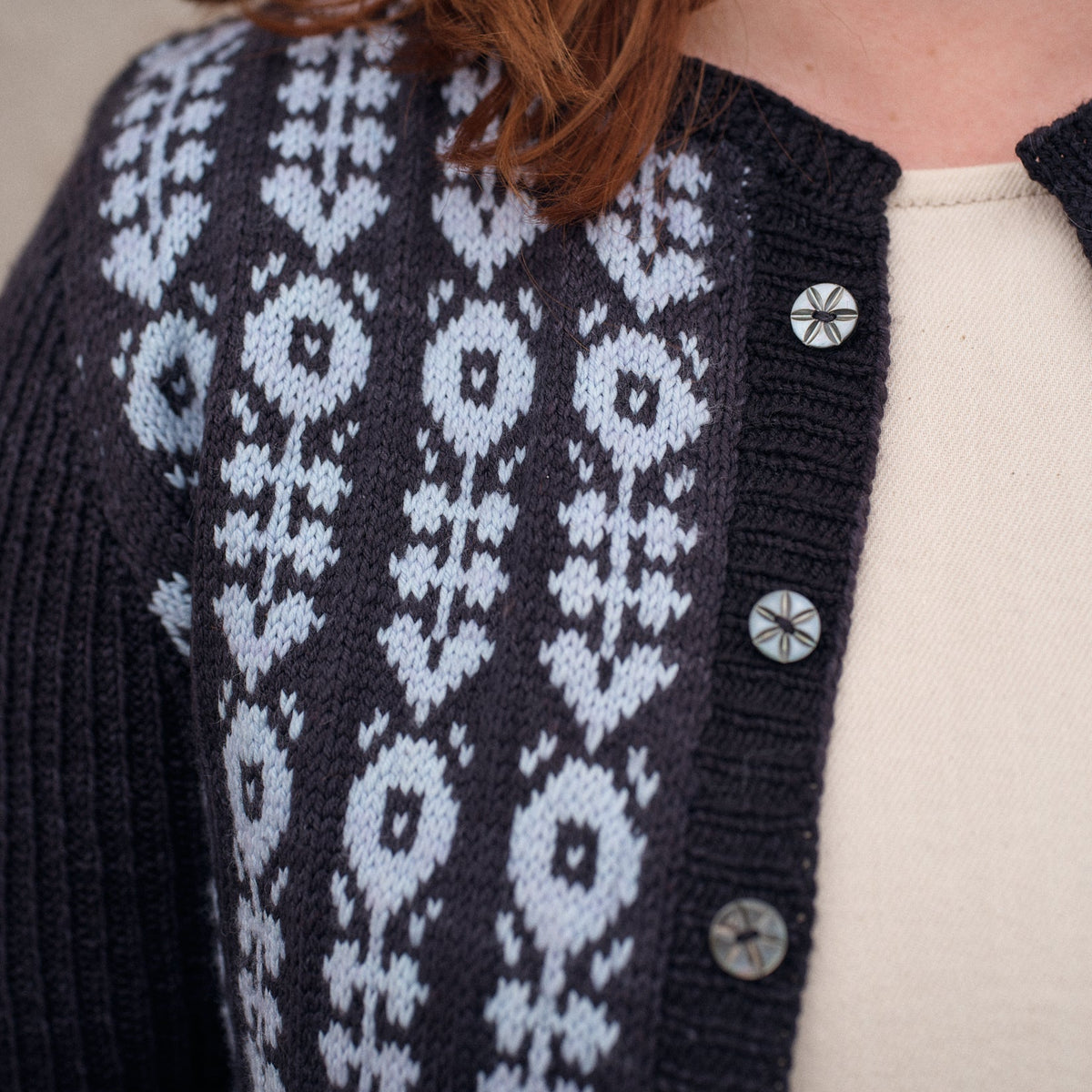 KINDRED KNITS: PATTERNS FROM MY ESTONIAN FAMILY ARCHIVES by ALEKS BYRD