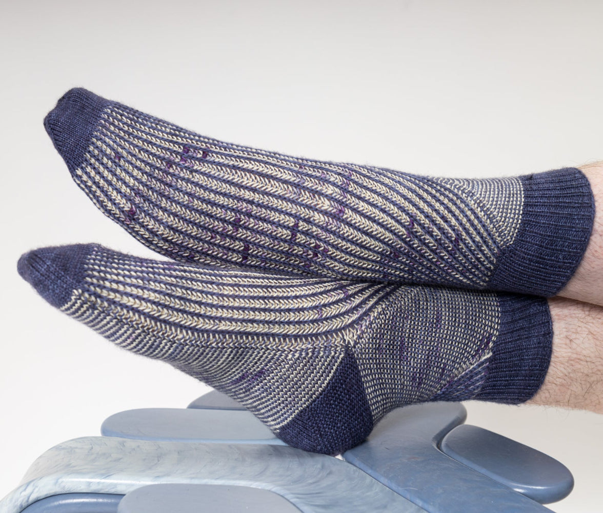 ASKEWS ME SOCKS PATTERN
