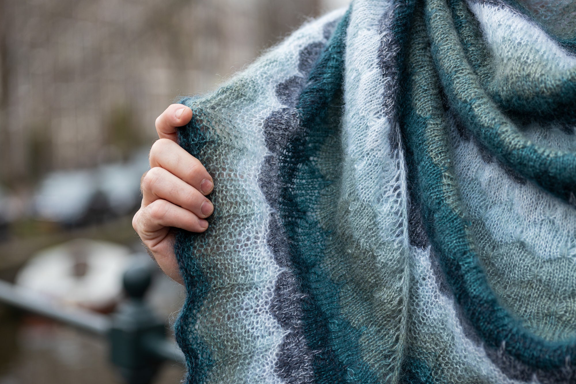 AWESOMER GOSSAMER SHAWL PATTERN