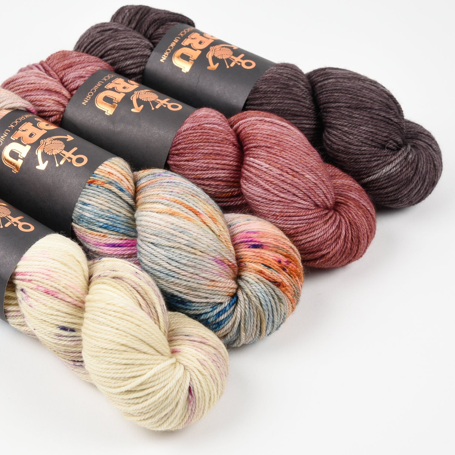 WESTKNITS KIT - BREAKFAST IN THE BOUDOIR